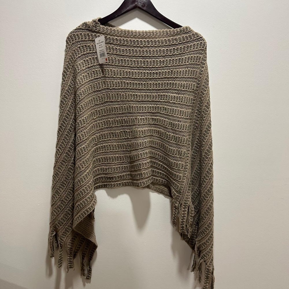Lildy shaw tan and sage green one size fits all